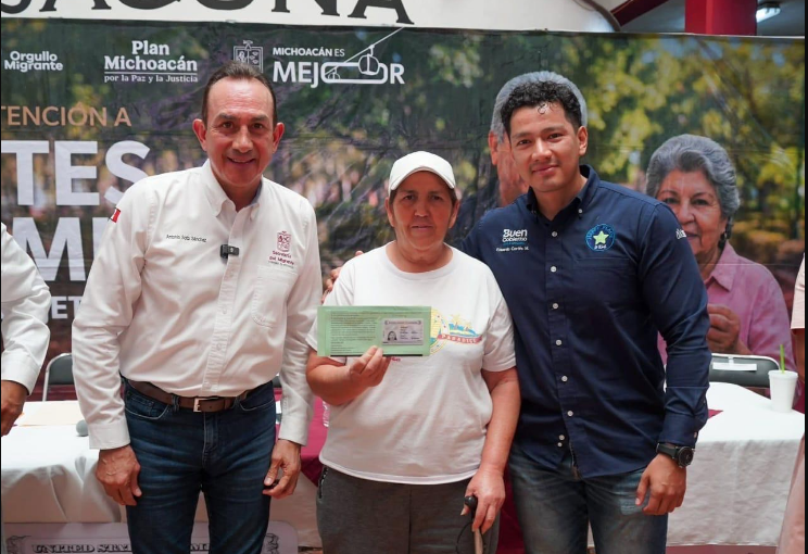 22 zamoranos acceden al programa REFAMI para reencuentro familiar