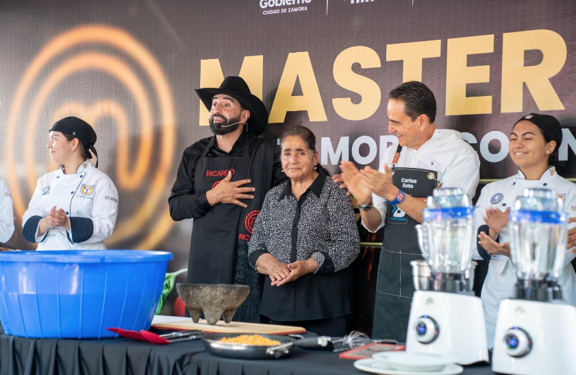 Zamoranos disfrutaron de la comida del Master Chef Ricardo Hernández en compañía de Carlos Soto
