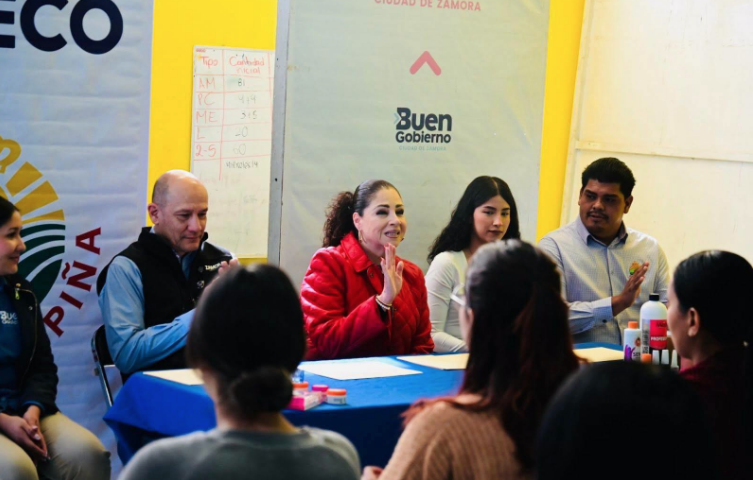 Fortalece DIF Zamora capacitación y recreación en el CEDECO La Libertad