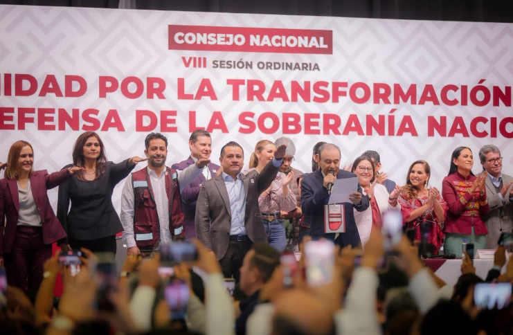 Con toma de protesta, Carlos Torres Piña inicia nueva etapa de organización y construcción del proyecto de Morena en Michoacán