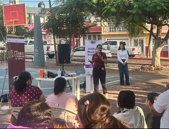Impulsan en La Sauceda la charla “Derechos de las Mujeres”