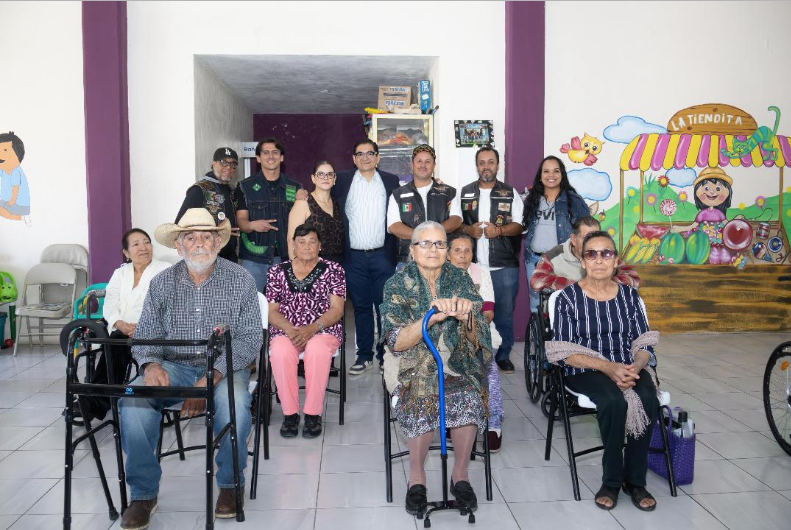 Unidos por el bienestar de quienes más lo necesitan: DIF Tangancícuaro entrega aparatos funcionales a adultos mayores.