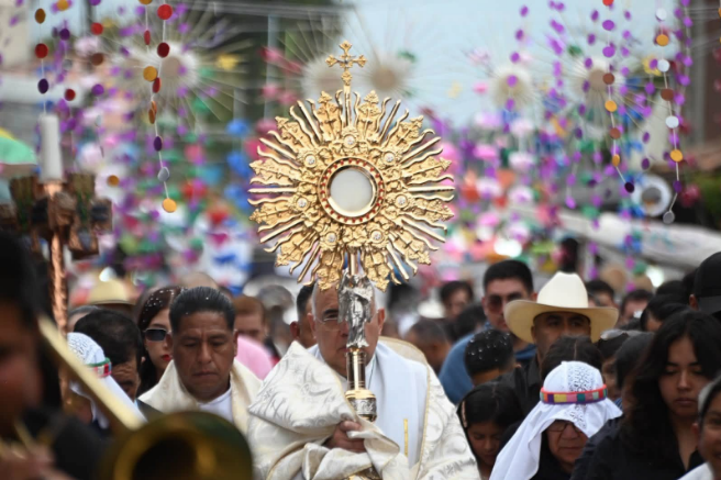 Patamban reúne a más de 15 mil visitantes en la Fiesta de Cristo Rey 2026.